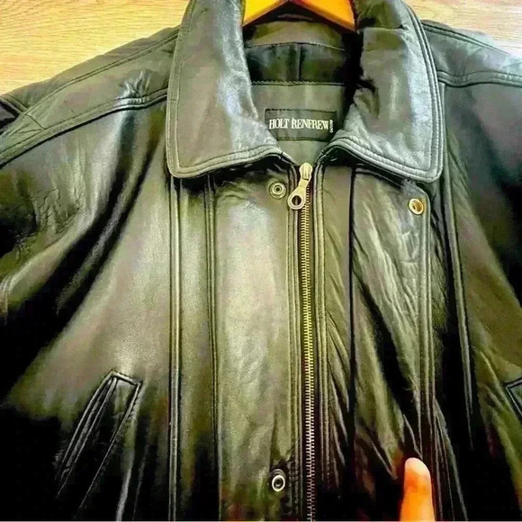 HOLT RENFREW BLACK LEATJER WINTER COAT FOR MEN SIZE M/L - Picture 3 of 16